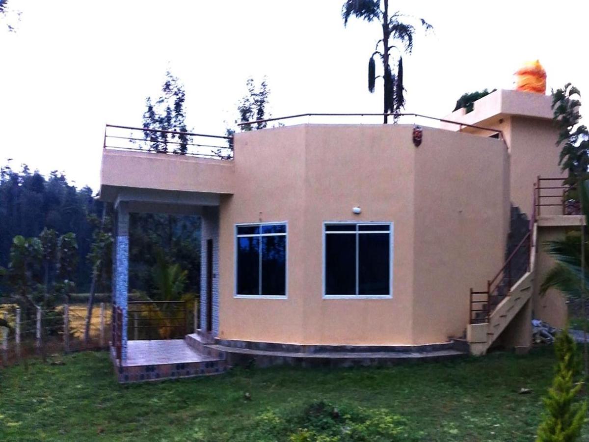 Cs County Resort Sakleshpur Exterior foto