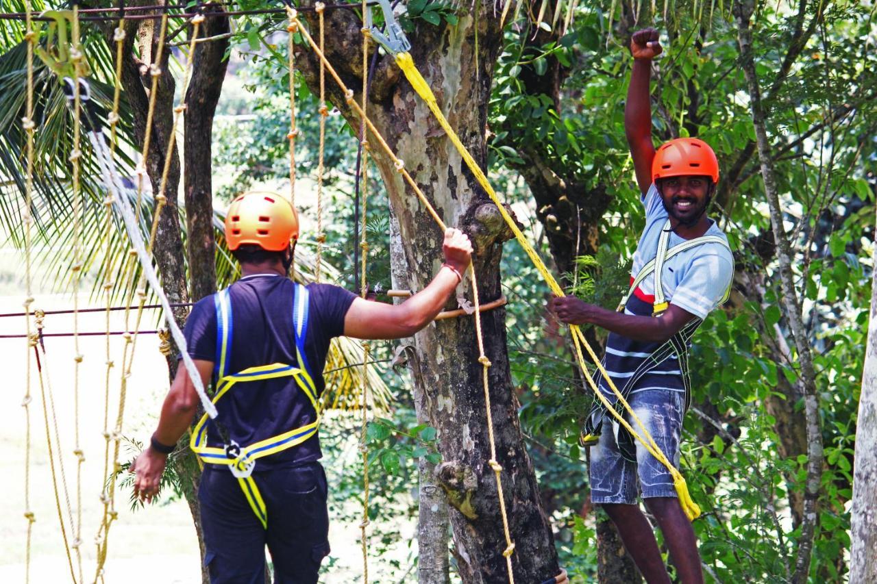Cs County Resort Sakleshpur Exterior foto